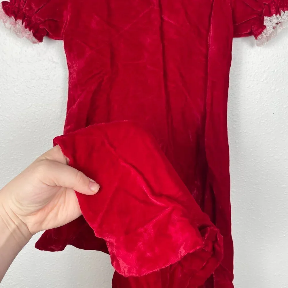 Vintage Little Girls Long Maxi Length Velvet Christmas Dress w. Bubble sleeves 6